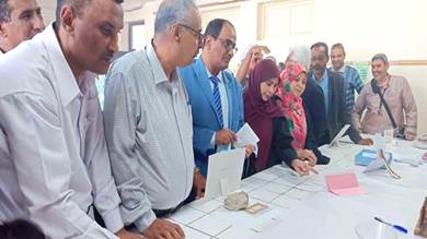 افتتاح المعرض العلمي السنوي في ثانوية محيرز بمديرية التواهي